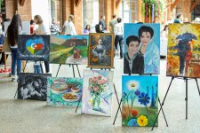 В Баку прошел фестиваль Vesnyanka – как приготовить борщ под песни и танцы   (ФОТО)