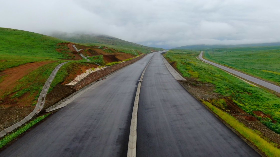 President Ilham Aliyev inspects construction progress of Ahmadbayli-Fuzuli-Shusha highway, attends opening of first tunnel (PHOTO/VIDEO)
