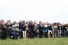 Президент Ильхам Алиев и Первая леди Мехрибан Алиева приняли участие в открытии VII Международного музыкального фестиваля «Харыбюльбюль» в Шуше (ФОТО/ВИДЕО)