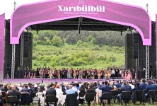 Azerbaijan portrays grand opening of 7th Kharibulbul Int'l Music Festival (PHOTO)