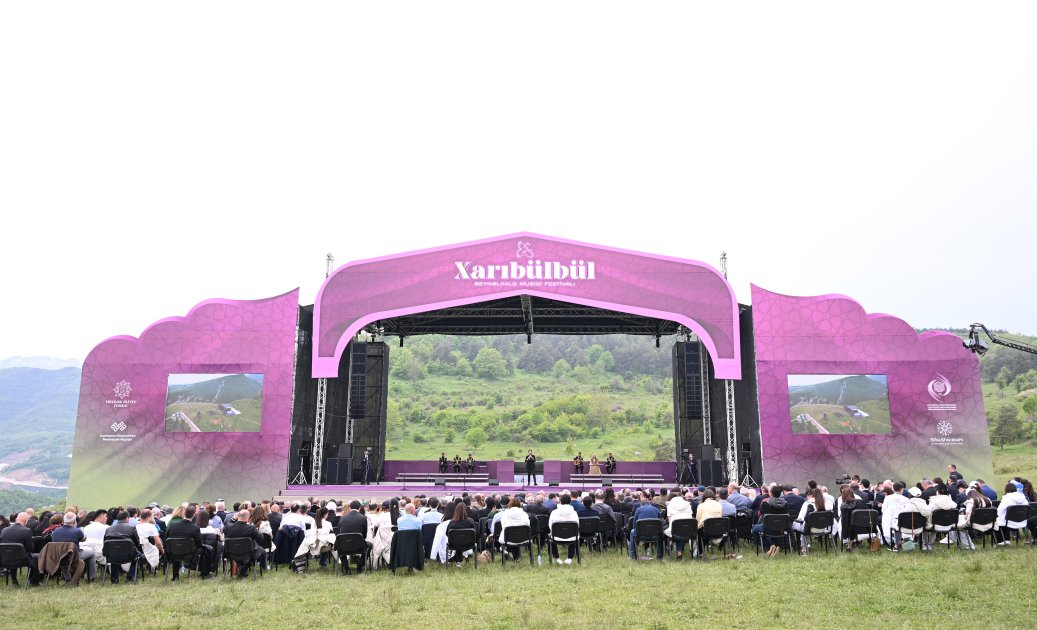 Azerbaijan portrays grand opening of 7th Kharibulbul Int'l Music Festival (PHOTO)