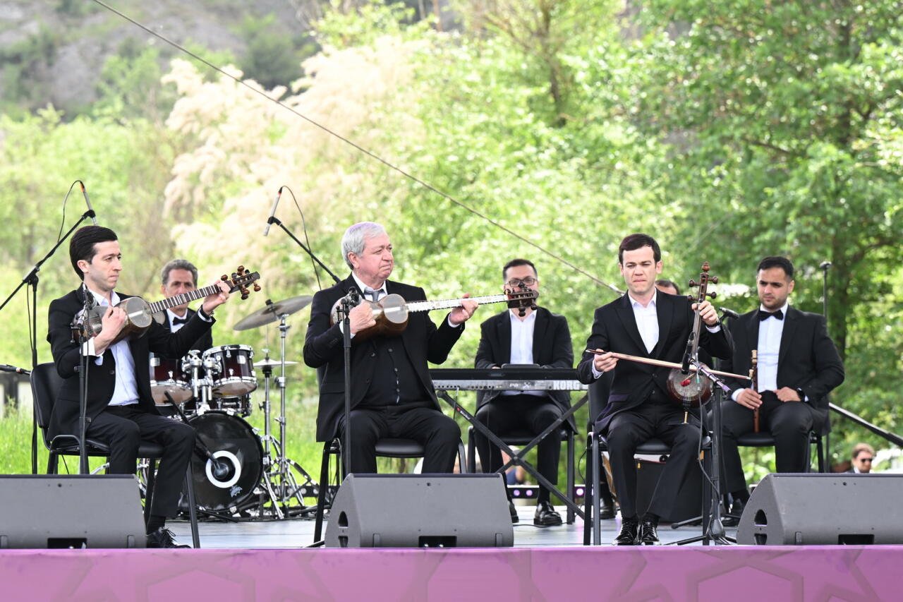 Kharibulbul festival, launched in Azerbaijan's Shusha, continues in Lachin (PHOTO)