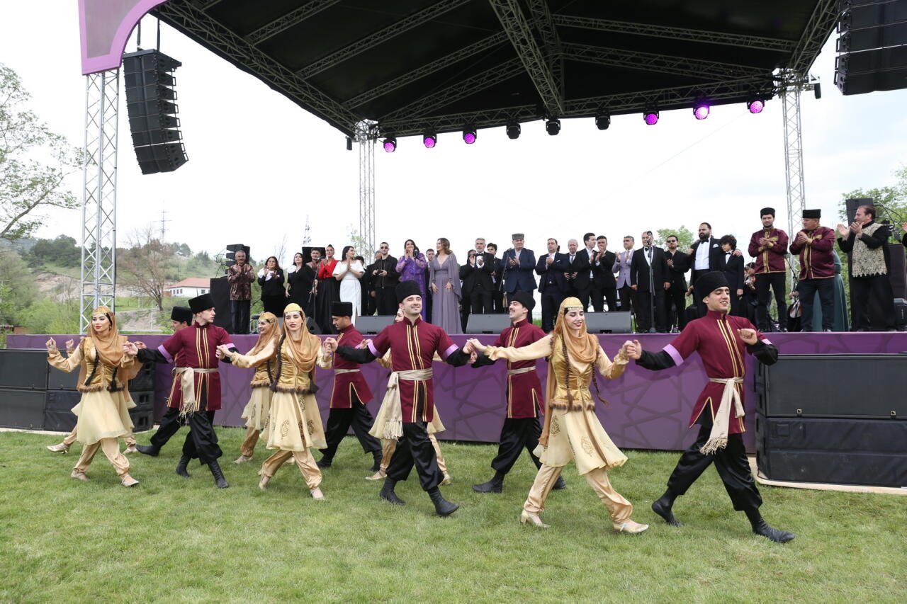 Kharibulbul festival, launched in Azerbaijan's Shusha, continues in Lachin (PHOTO)