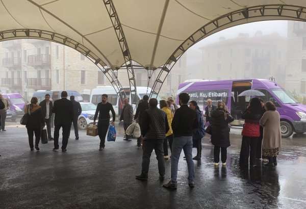 Another group of Azerbaijani ex-IDPs arrives home in Shusha (PHOTO)