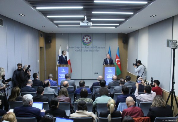 Azerbaijani FM shares discussion topics with OSCE Chair-in-Office