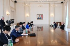 President Ilham Aliyev receives Vice-Chairperson of National Committee of Chinese People's Political Consultative Conference (PHOTO)