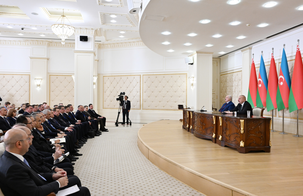 Президент Ильхам Алиев и Президент Александр Лукашенко выступили с заявлениями для прессы (ФОТО/ВИДЕО)