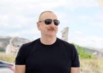 Президент Ильхам Алиев заложил фундамент села Машанлы Джебраильского района (ФОТО/ВИДЕО)