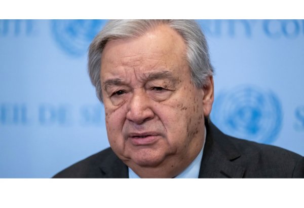 Антониу Гутерриш поздравил нового Папу Римского с избранием