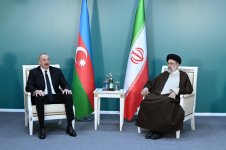 Состоялась встреча Президента Ильхама Алиева и Президента Сейида Ибрахима Раиси с участием делегаций (ФОТО)