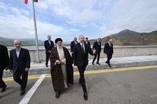 Президент Ильхам Алиев и Президент Сейед Ибрахим Раиси встретились на азербайджано-иранской государственной границе (ФОТО)