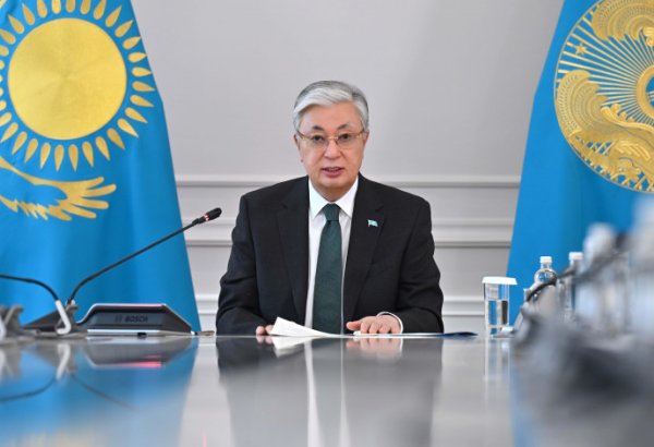 Kazakhstan's president condoles death of Iranian president