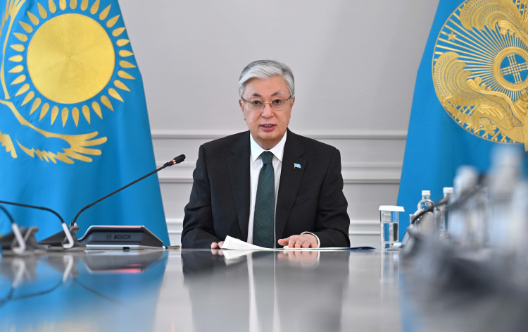 Касым-Жомарт Токаев выразил соболезнования в связи с кончиной президента Ирана