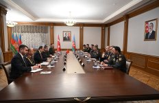 Обсуждены перспективы развития военного сотрудничества между Азербайджаном и Турцией (ФОТО)