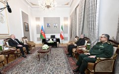Президент Ильхам Алиев посетил посольство Ирана в Азербайджане, выразил соболезнования в связи с гибелью Президента Ирана и других лиц в результате крушения вертолета (ВИДЕО/ФОТО)