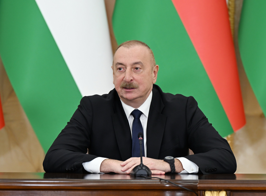 Президент Ильхам Алиев и Президент Эмомали Рахмон выступили с заявлениями для прессы (ФОТО/ВИДЕО)