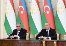 Президент Ильхам Алиев и Президент Эмомали Рахмон выступили с заявлениями для прессы (ФОТО/ВИДЕО)