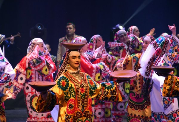 Завершились Дни культуры Таджикистана в Азербайджане (ФОТО)