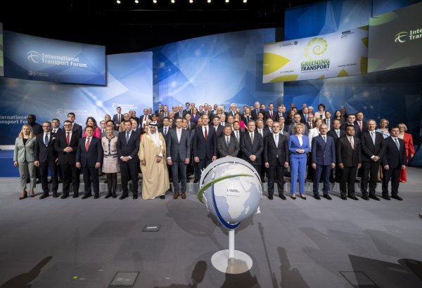 Azerbaijani delegation shares in International Transport Forum Summit