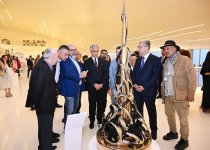 В Центре Гейдара Алиева открылась выставка "Линии невидимого" (ФОТО/ВИДЕО)