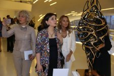 В Центре Гейдара Алиева открылась выставка "Линии невидимого" (ФОТО/ВИДЕО)