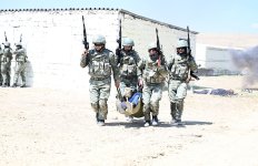 Azerbaijani Military Police Department personnel hold combat training classes (PHOTO)