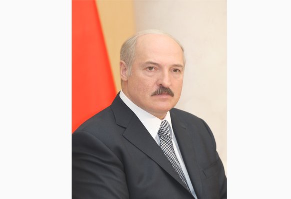 Руководство Армении несет ответственность за развязывание Карабахской войны - Лукашенко
