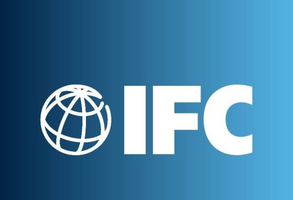 IFC выпустила облигации в азербайджанских манатах для "зеленых" проектов