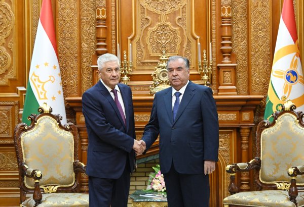 Tajikistan, Russia discuss labor migration issues