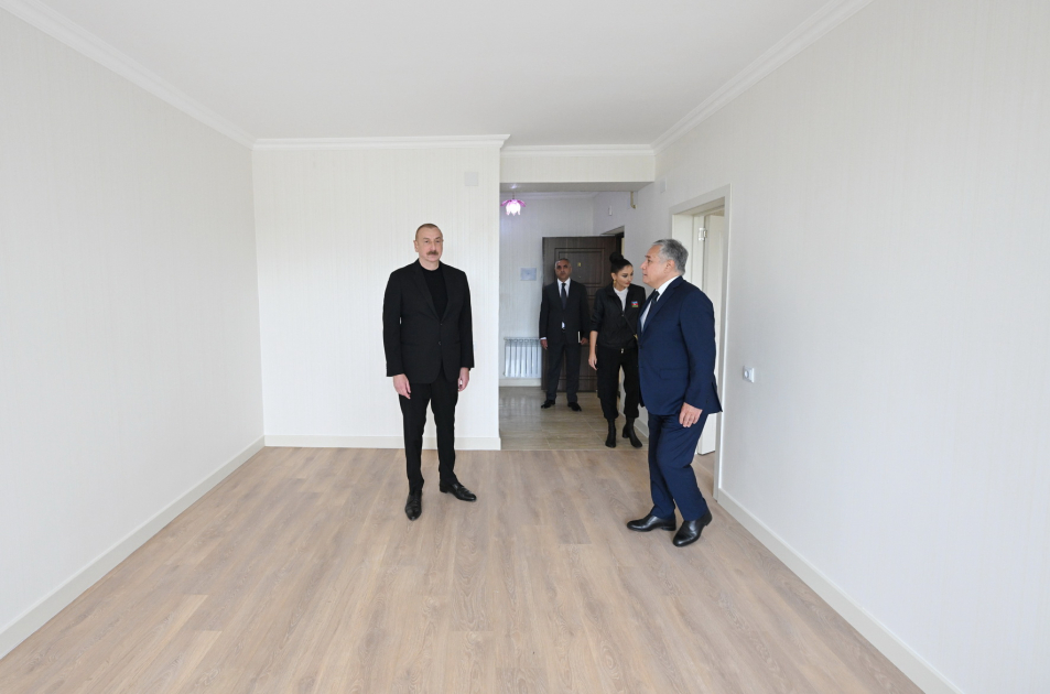 President Ilham Aliyev, First Lady Mehriban Aliyeva view conditions of 15 multi-apartment buildings in Khojaly city (PHOTO)