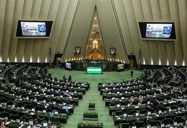 Iran Parliament set to review plan on Strait of Hormuz control