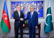Azerbaijani and Pakistani FMs hold meeting in Islamabad (PHOTO)