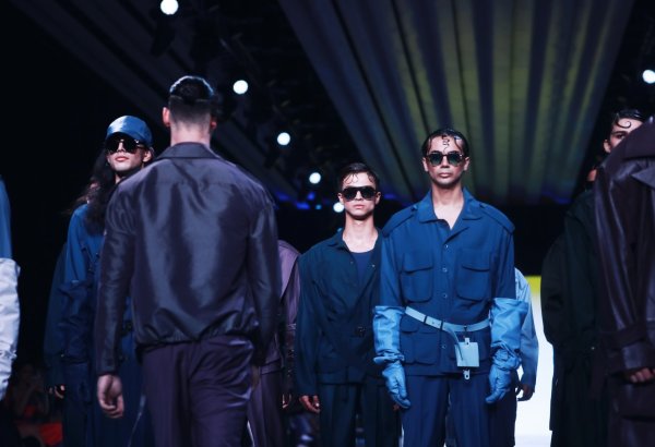 Baku Fashion Week – от кожаного стиля милитари до футуризма и женственности (ФОТО)