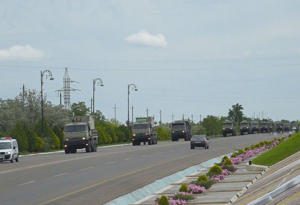 Azerbaijani Separate Combined Arms Army holds regular command-staff exercises (PHOTO)