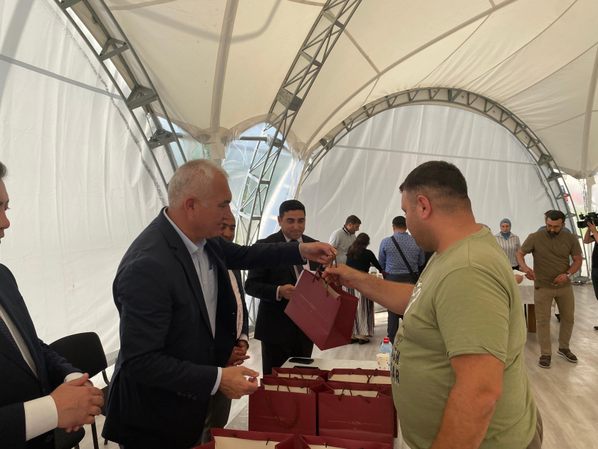 Another group of former IDPs returns to Azerbaijan's Lachin (PHOTO)