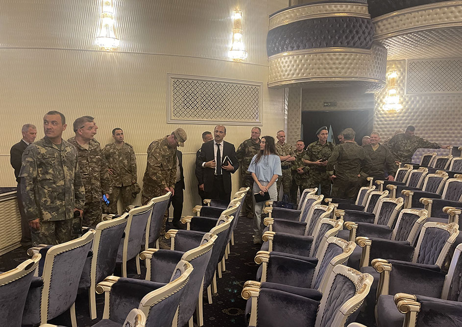 Организована ознакомительная поездка военных атташе в Н-скую воинскую часть минобороны Азербайджана (ФОТО)