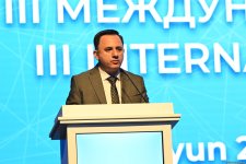 В Баку проходит lll международный форум оценщиков тюркских государств (ФОТО)