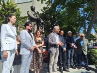 Он наша гордость - в Баку почтили память Бюльбюля (ФОТО)