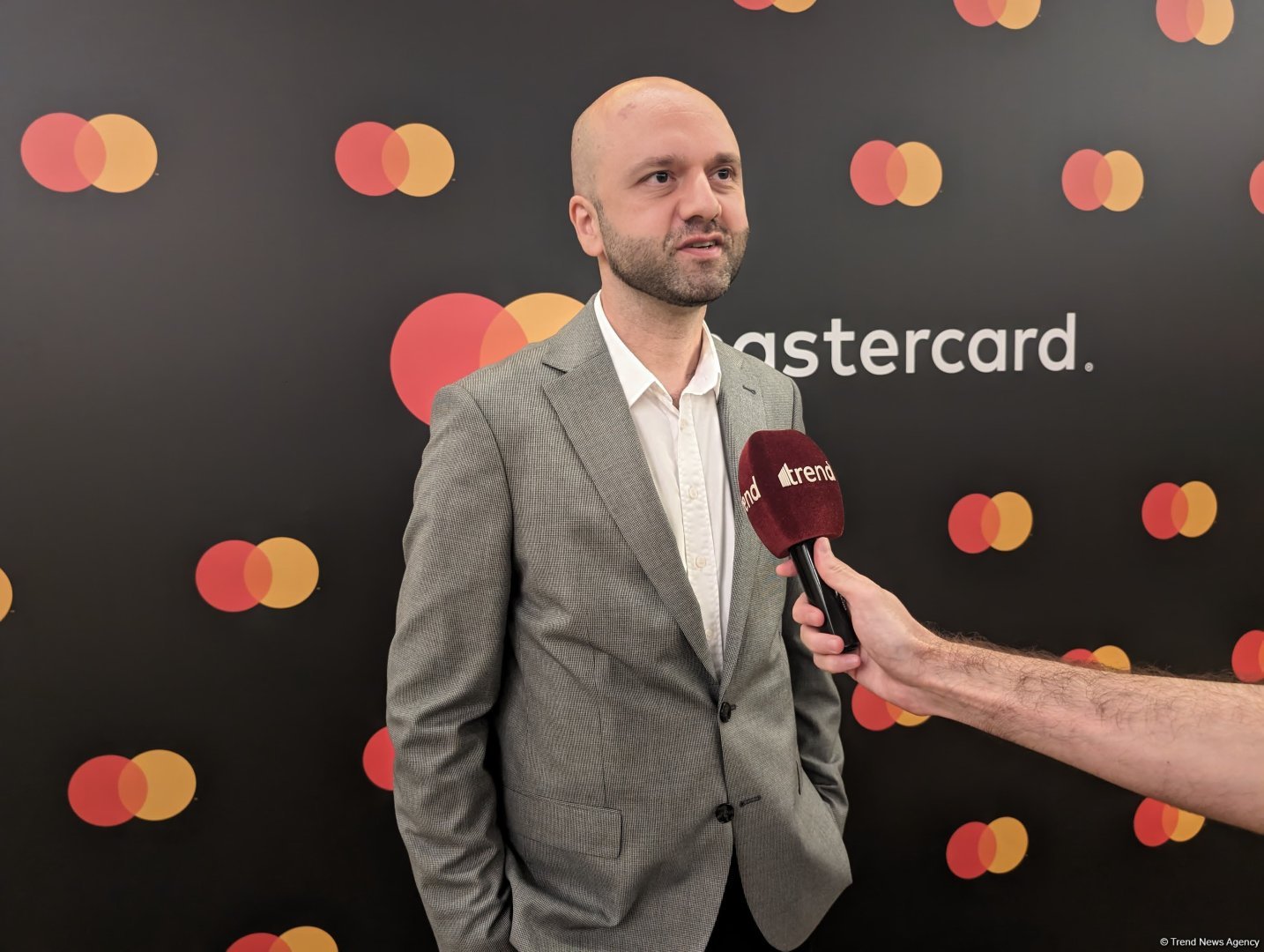 Mastercard намерена увеличить количество транзакций NFC в Азербайджане