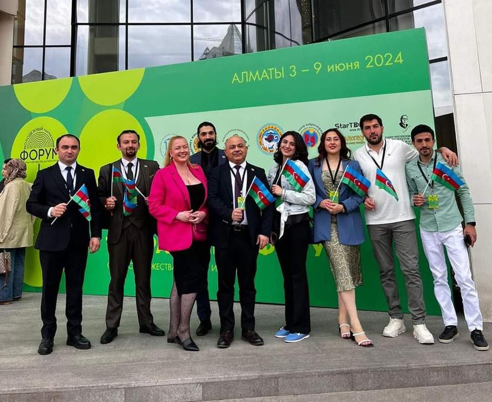 Азербайджан принимает участие в Молодежном театральном форуме стран СНГ в Казахстане (ФОТО)