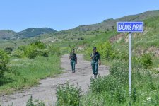 В освобожденных от оккупации селах Газаха на высоком уровне организованы охрана и защита госграницы (ФОТО)