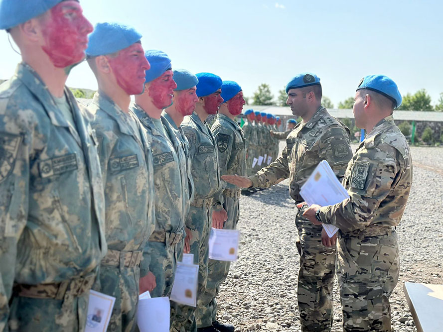 Azerbaijani army holds Commando Initial Course graduation ceremony (PHOTO)