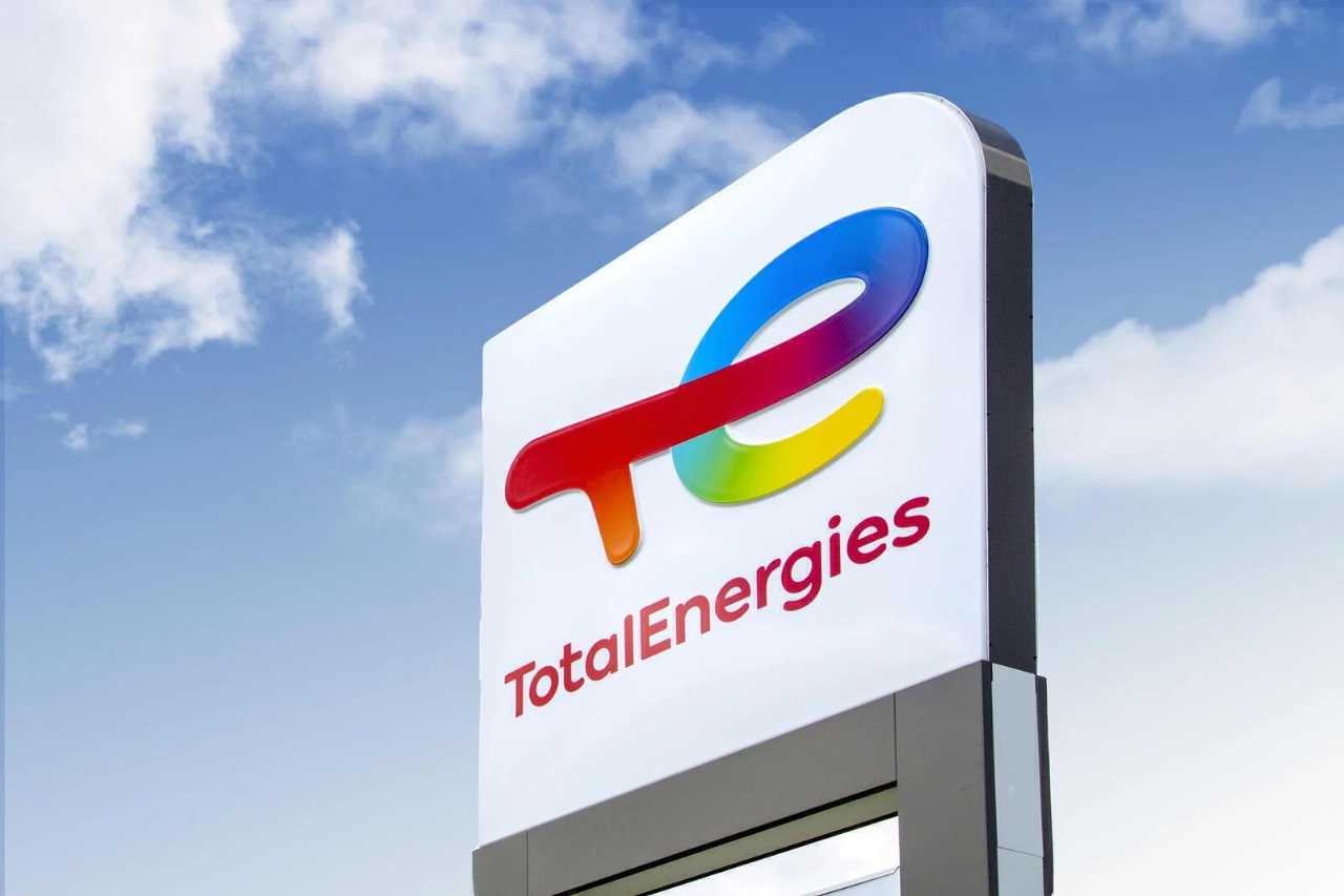 TotalEnergies acquires UK solar and battery projects from Low Carbon