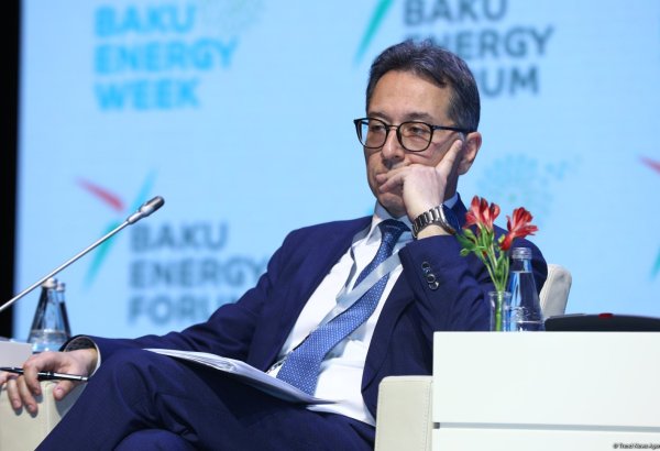 Azerbaijani SOCAR tackles issue of power system limitations
