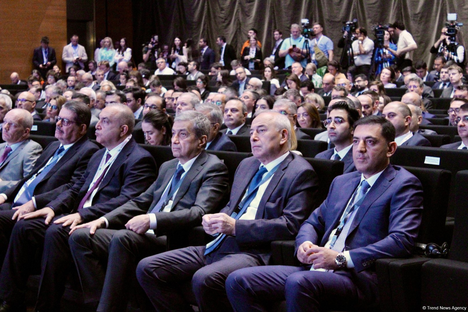 First day of 29th Baku Energy Forum wraps up (PHOTO)