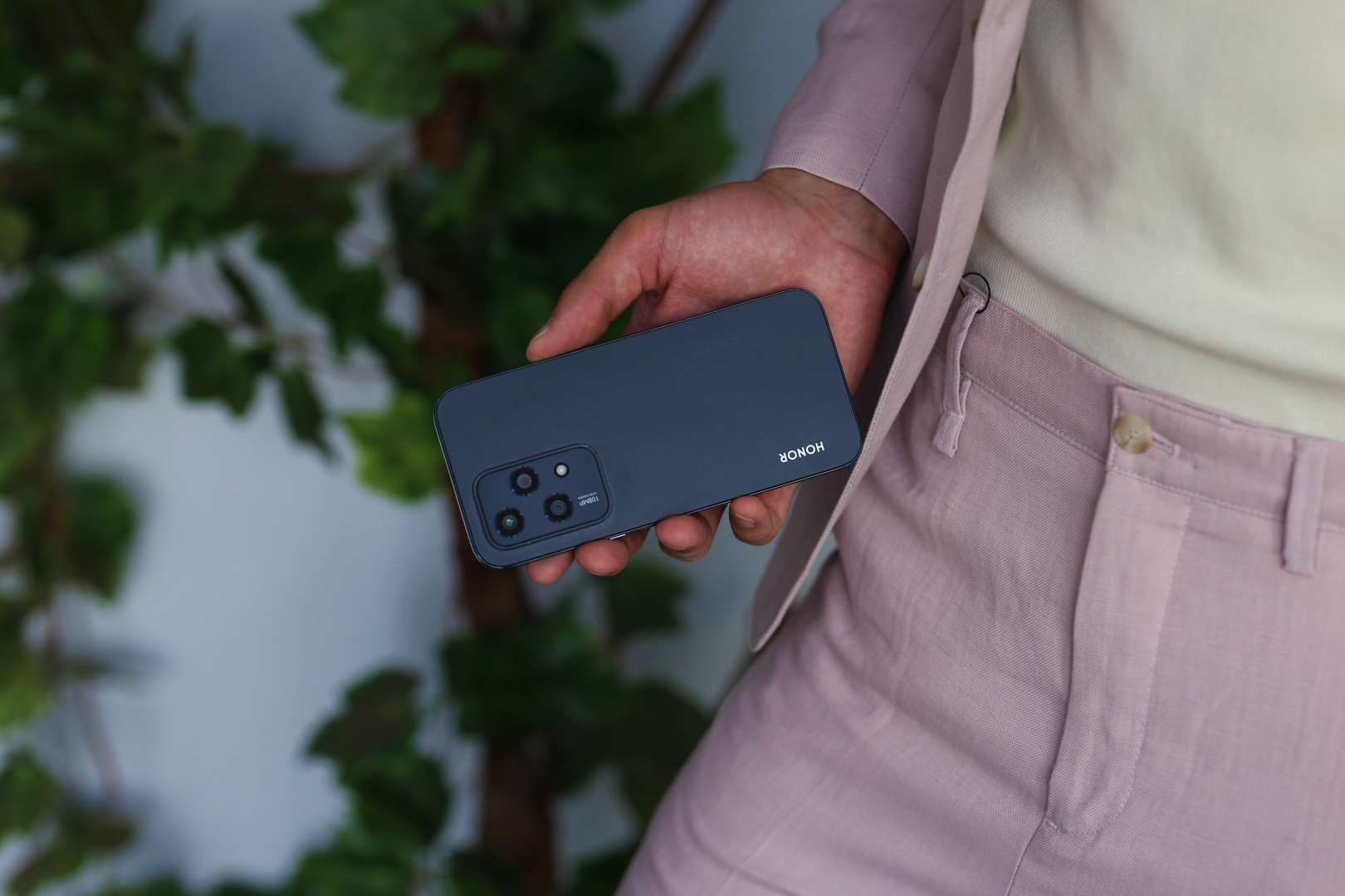 Стартовали продажи Honor 200 Lite с «немерцающим» AMOLED-экраном и 108-Мп камерой (ФОТО)