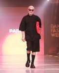 Модный отдых в Баку - платья для морских путешествий, звезды "Евровидения" на Baku Fashion Week 2024  (ФОТО)