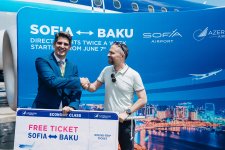 AZAL выполнил первый рейс в Софию (ФОТО)