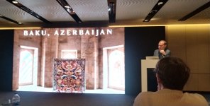 Председатель "Азерхалча" Эмин Мамедов выступил на Международной конференции "Восточные ковры" в Стамбуле (ВИДЕО, ФОТО)