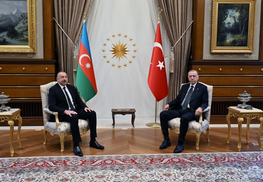 President Ilham Aliyev, President Recep Tayyip Erdogan hold one-on-one meeting (PHOTO/VIDEO)